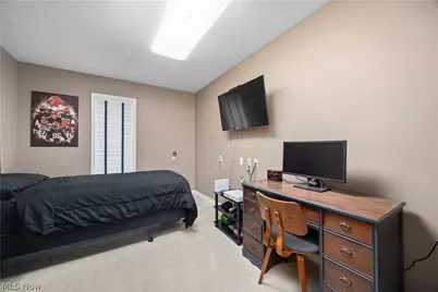 33008 Woodhaven Circle, North Ridgeville, OH 44039 - Photo 17
