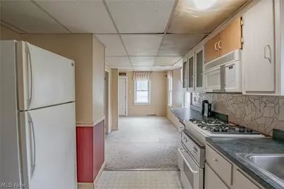 2841 Shelburn Avenue, Akron, OH 44312 - Photo 11