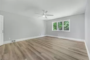 8190 Mt Royal Dr, Concord Twp, OH 44077 - Photo 21