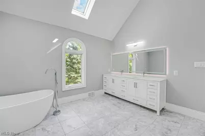 8190 Mount Royal Drive, Concord Twp, OH 44077 - Photo 23