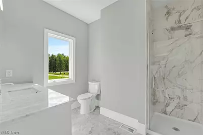 8190 Mount Royal Drive, Concord Twp, OH 44077 - Photo 17