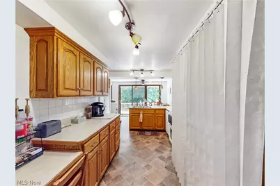 173 Brentview Drive, Grafton, OH 44044 - Photo 13