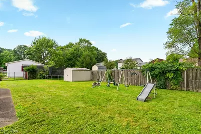 1015 Carnwise Street SW, Canton, OH 44706 - Photo 35