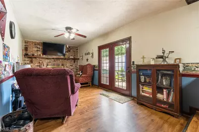 1015 Carnwise Street SW, Canton, OH 44706 - Photo 13