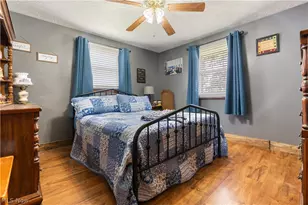 1015 Carnwise St SW, Canton, OH 44706 - Photo 15