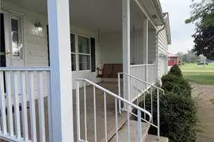 5691 Cherrywood Dr, Lorain, OH 44053 - Photo 7