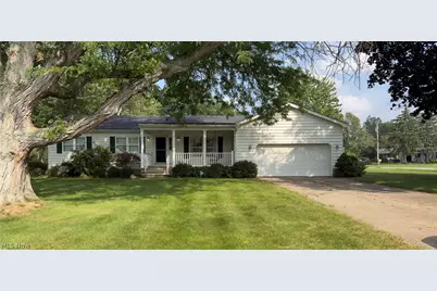 5691 Cherrywood Drive, Lorain, OH 44053 - Photo 3