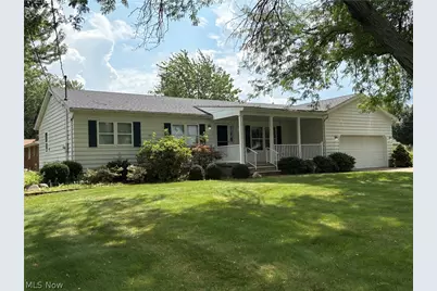 5691 Cherrywood Drive, Lorain, OH 44053 - Photo 1