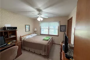 5691 Cherrywood Dr, Lorain, OH 44053 - Photo 17