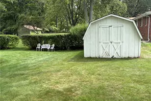 5691 Cherrywood Dr, Lorain, OH 44053 - Photo 5