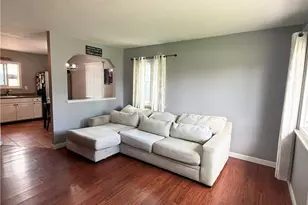 490 Myra Dr, Chardon, OH 44024 - Photo 5