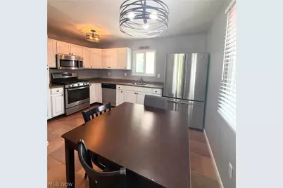 490 Myra Drive, Chardon, OH 44024 - Photo 3