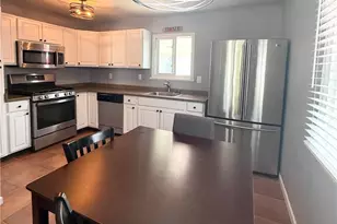 490 Myra Dr, Chardon, OH 44024 - Photo 3