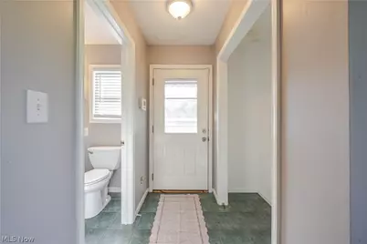 1344 Manor Park Avenue, Oakwood, OH 44107 - Photo 25