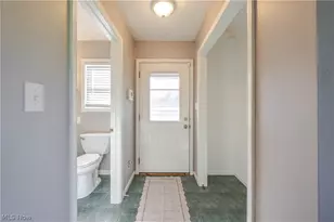 1344 Manor Park Ave, Oakwood, OH 44107 - Photo 25