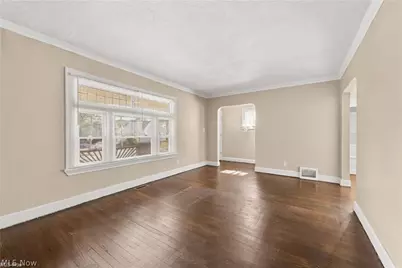 12201 Brighton Avenue, Loveland, OH 44111 - Photo 7
