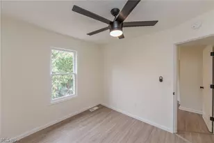 1558 Winchester Ave, Oakwood, OH 44107 - Photo 33