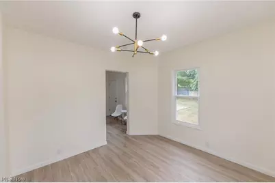 1558 Winchester Avenue, Oakwood, OH 44107 - Photo 13