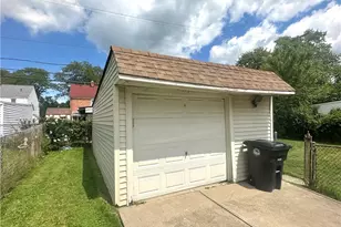 16721 Harvard Ave, Loveland, OH 44128 - Photo 7