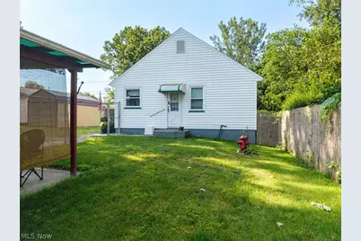 815 Iona Avenue, Akron, OH 44314 - Photo 3