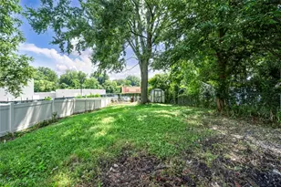 54 Brown St, Barberton, OH 44203 - Photo 31