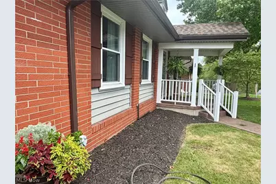 104 Gaywood Drive, St Clairsville, OH 43950 - Photo 3