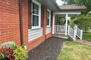 104 Gaywood Dr, St Clairsville, OH 43950 - Photo 3