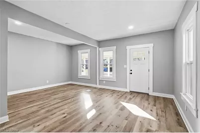 12701 Plover Street, Oakwood, OH 44107 - Photo 7