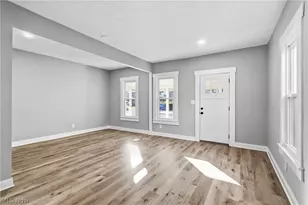 12701 Plover St, Oakwood, OH 44107 - Photo 7