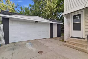 12701 Plover St, Oakwood, OH 44107 - Photo 29