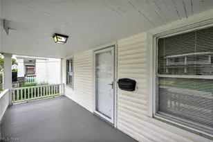 2036 W 99th St, Loveland, OH 44102 - Photo 5