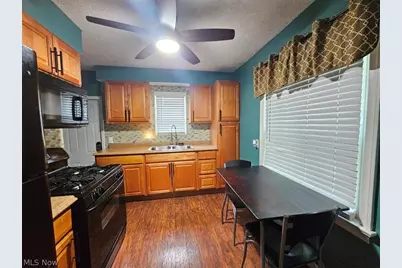 1368 Orlando Avenue, Akron, OH 44320 - Photo 3