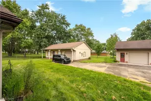 759 Betz Ave, Alliance, OH 44601 - Photo 33