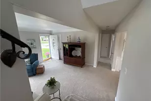 29508 Woodway Dr, Wickliffe, OH 44092 - Photo 11