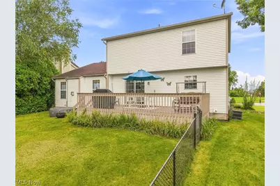 803 Collins Pond Drive, Ravenna, OH 44266 - Photo 39