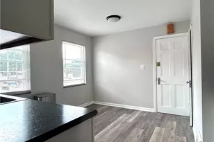 14006 Lakewood Heights Blvd, Oakwood, OH 44107 - Photo 5