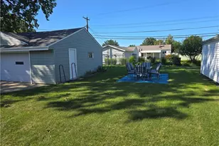 30217 Forestgrove Rd, Willowick, OH 44095 - Photo 37