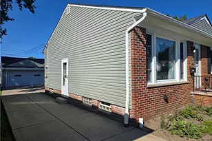 30217 Forestgrove Rd, Willowick, OH 44095 - Photo 33