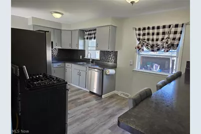 30217 Forestgrove Road, Willowick, OH 44095 - Photo 5