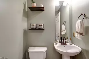 306 Bucknell Ct, Grandview Heights, OH 44147 - Photo 23