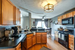 306 Bucknell Ct, Grandview Heights, OH 44147 - Photo 19