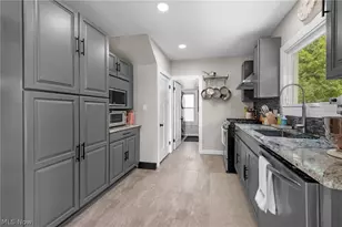 17400 Clifton Blvd, Oakwood, OH 44107 - Photo 17
