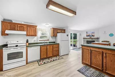 429 Hickory Grove Road, Deerfield, OH 44411 - Photo 21