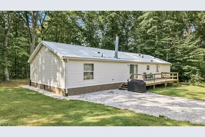429 Hickory Grove Road, Deerfield, OH 44411 - Photo 9