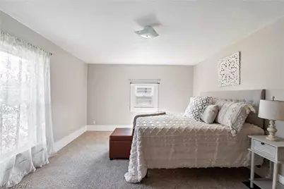132 31st Street SW, Barberton, OH 44203 - Photo 19
