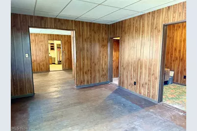 1015-1017 Auburn Avenue, Loveland, OH 44113 - Photo 5