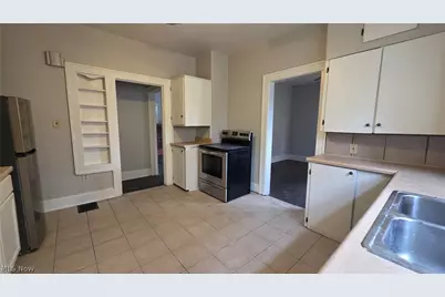 126 Manchester Avenue #A, Youngstown, OH 44509 - Photo 11