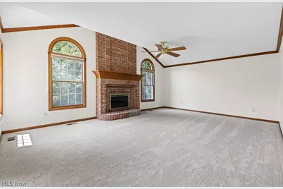 6962 Mapleridge Circle NW, Canton, OH 44718 - Photo 17
