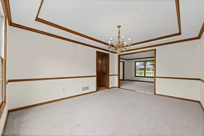 6962 Mapleridge Circle NW, Canton, OH 44718 - Photo 7