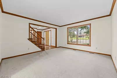 6962 Mapleridge Circle NW, Canton, OH 44718 - Photo 5